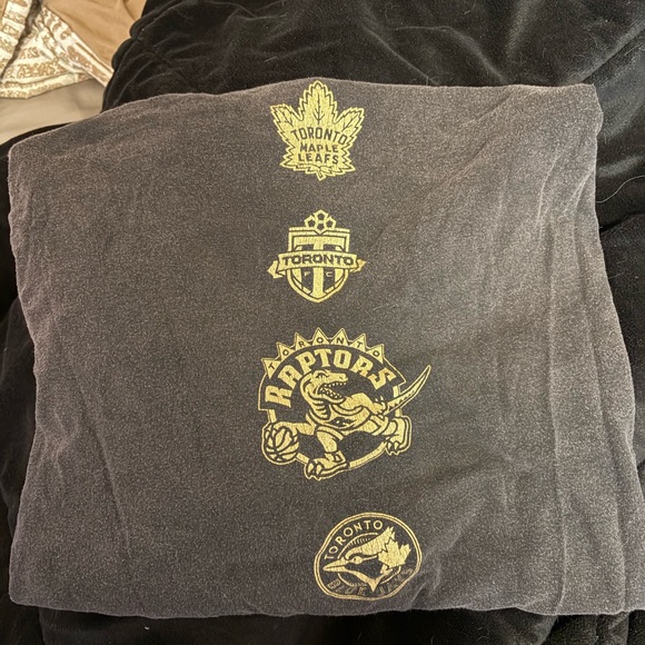 DRAKE NIGHT Toronto march 9 2018 longsleeve - Picture 2 of 3